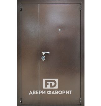 двустворчатая недорогая дверь с коричневым цинкогрунтом