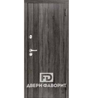 входная дверь в квартиру с трехконтурным уплотнителем