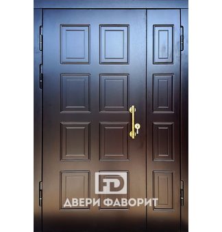 Парадная металлическая дверь