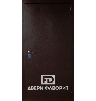 Дверь в загородный дом с порошком