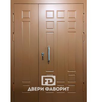 Дверь в тамбур с отделкой МДФ
