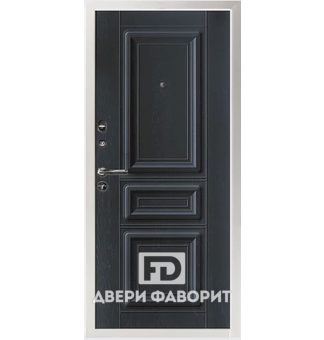 Дверь уличная из стали с отделкой МДФ
